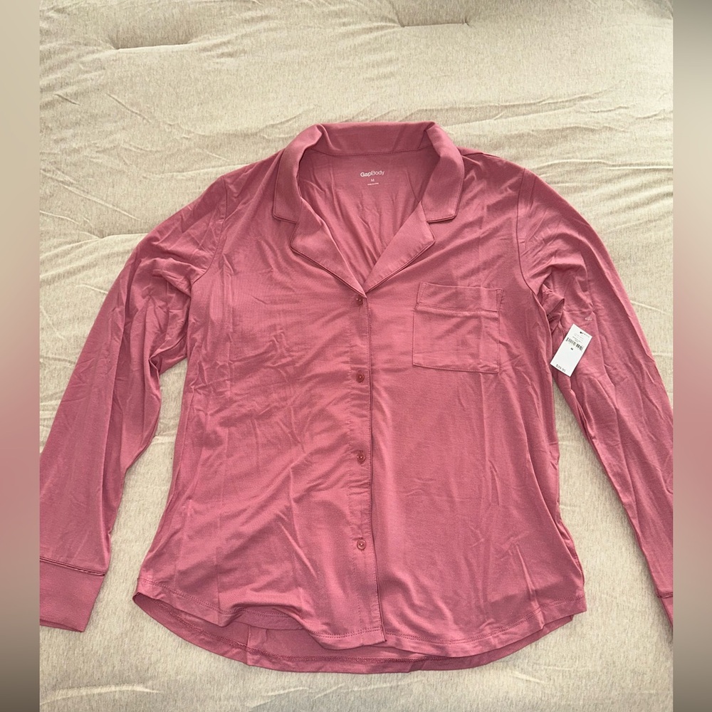 M Pink Gap Long sleeve Pajama Shirt